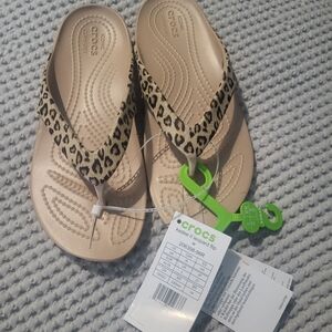 Crocs Kadee II Leopard Flip - Tan with Leopard Print
